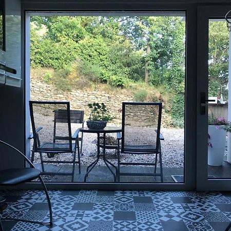 Ivi Apartment Svätý Jur Екстериор снимка