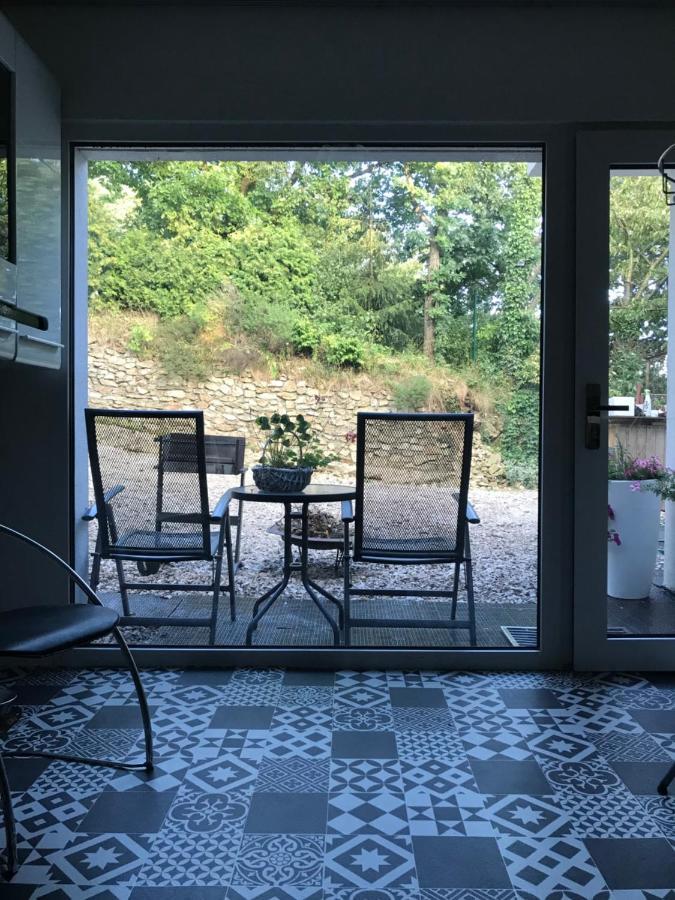 Ivi Apartment Svätý Jur Екстериор снимка